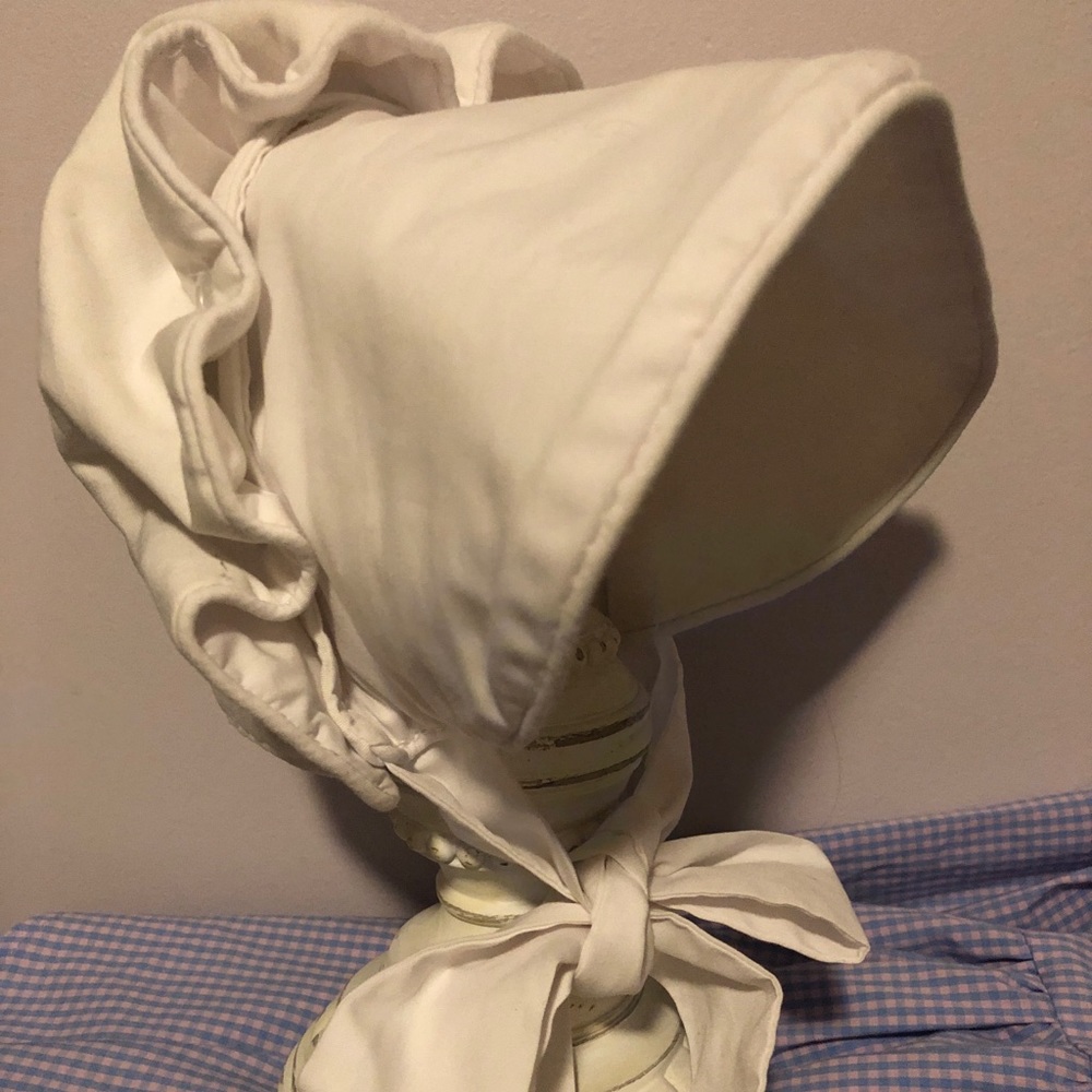 White Girls Bonnet